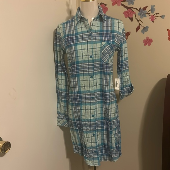 La Vie en Rose | Blue Plaid Pyjama Shirt Size XS NEW WITH TAGS - Picture 1 of 7